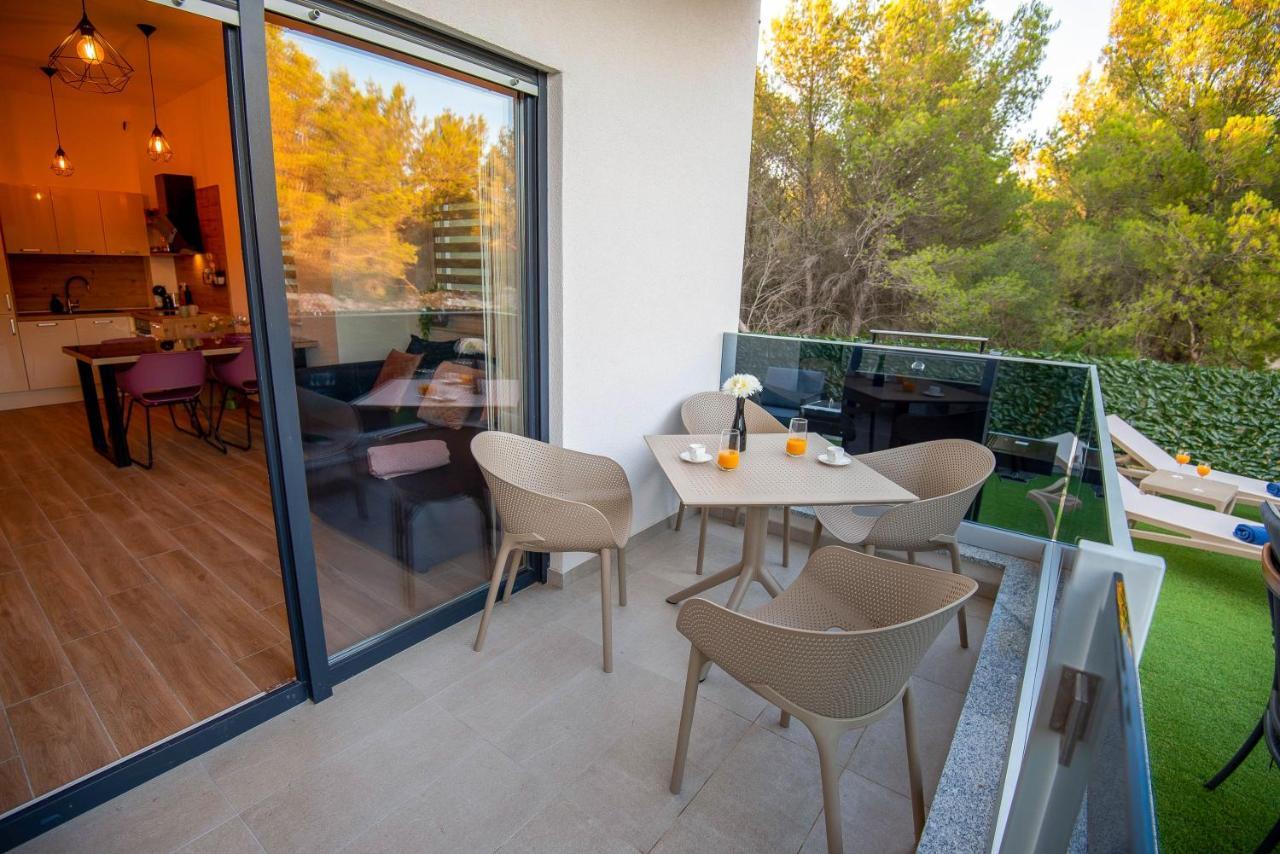 My Adriatic Place With Private Garden And Garage Šibenik Esterno foto